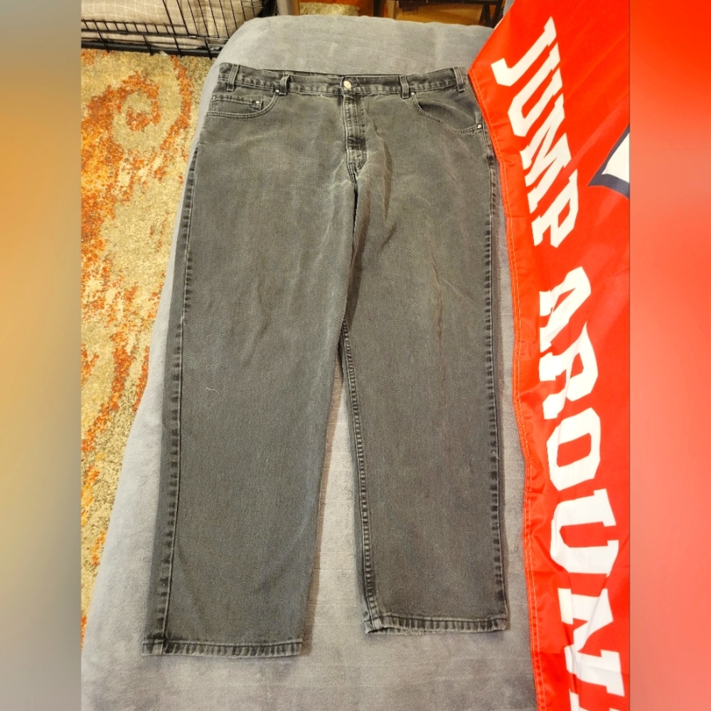 Men's Levi's 545 44x32 jeans